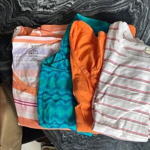 4 shirts for women large